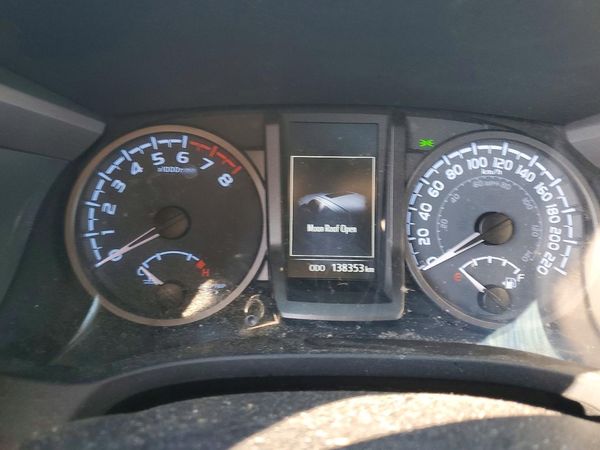 2022 TOYOTA TACOMA SR5