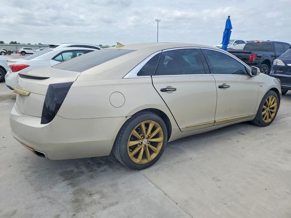 2013 CADILLAC XTS