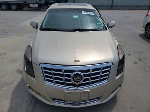 2013 CADILLAC XTS