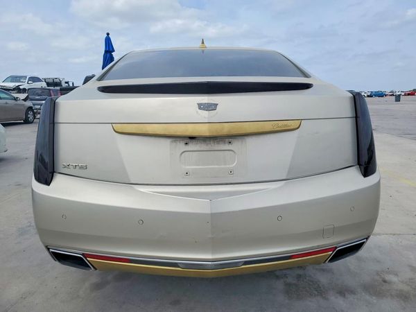 2013 CADILLAC XTS