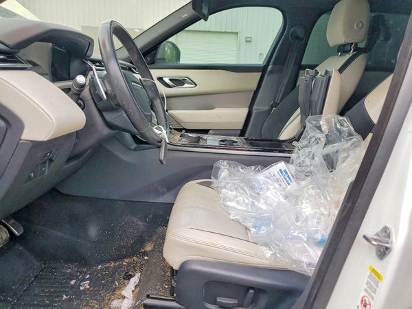 2019 LAND ROVER RANGE ROVER VELAR R-Dynamic SE