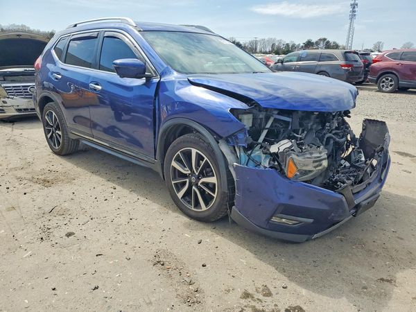 2019 NISSAN ROGUE — Passenger 3/4