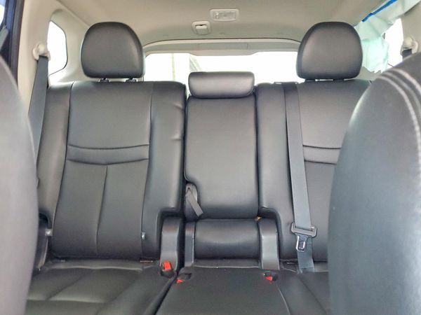 2019 NISSAN ROGUE — SUVN