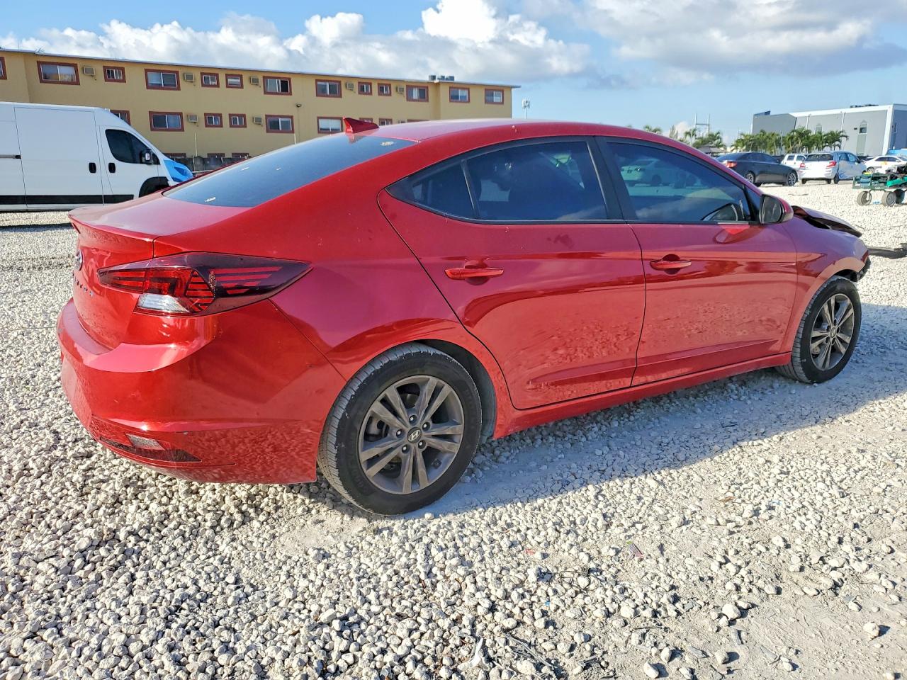 2020 HYUNDAI ELANTRA