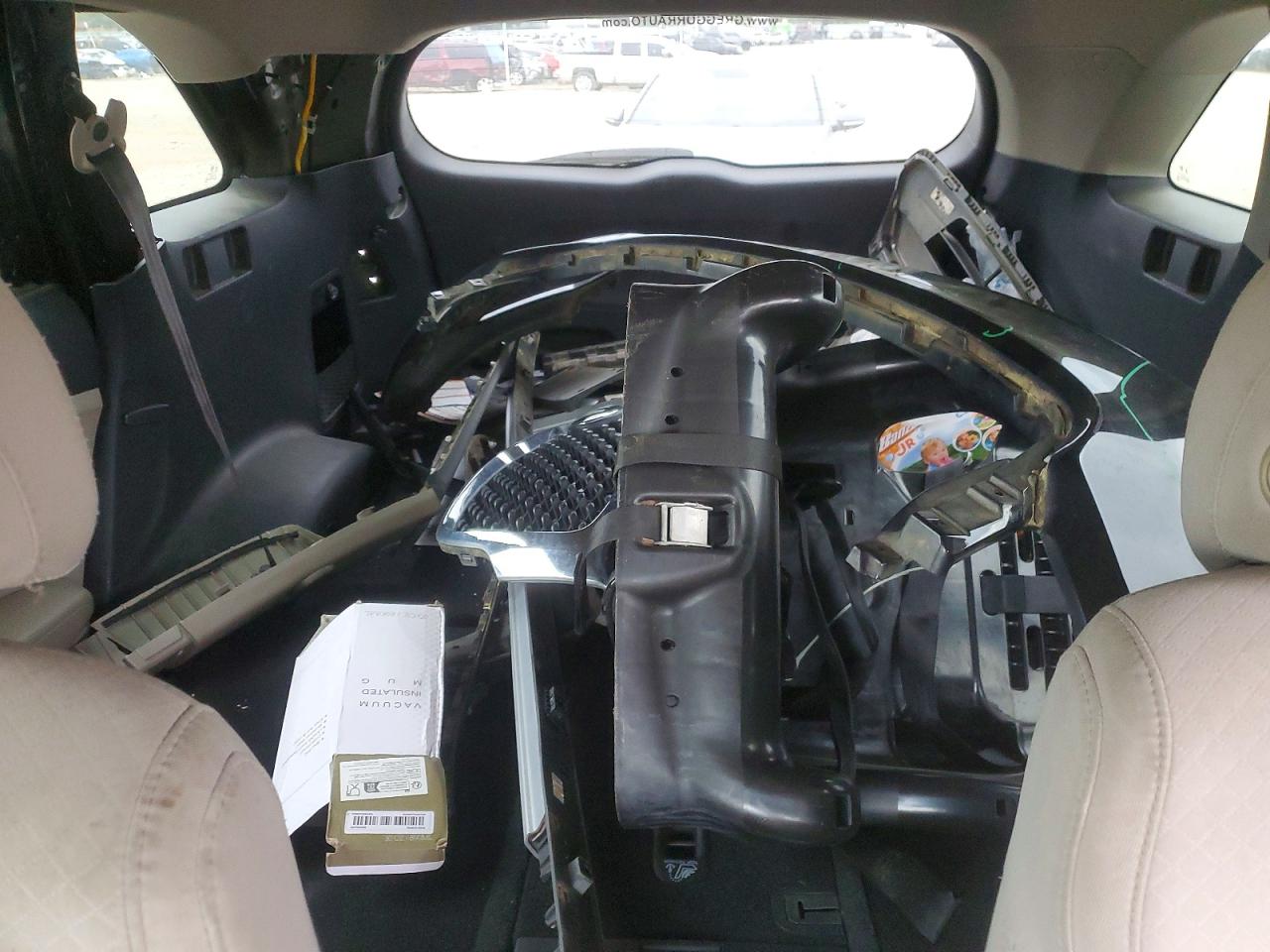 2017 KIA SORENTO L, LX