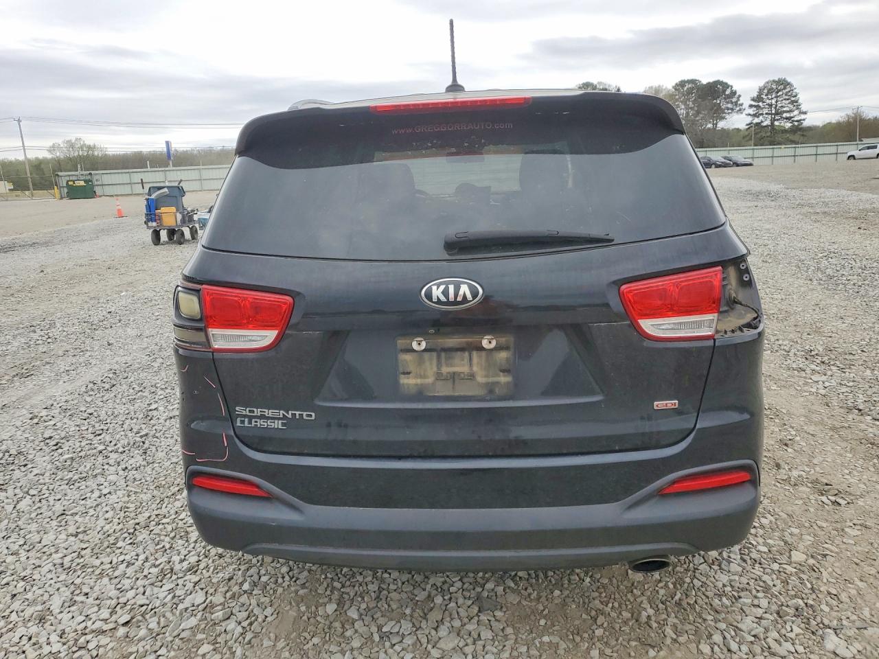 2017 KIA SORENTO L, LX