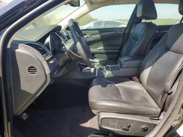 2018 CHRYSLER 300