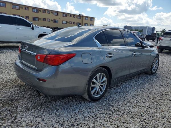 2017 INFINITI Q50