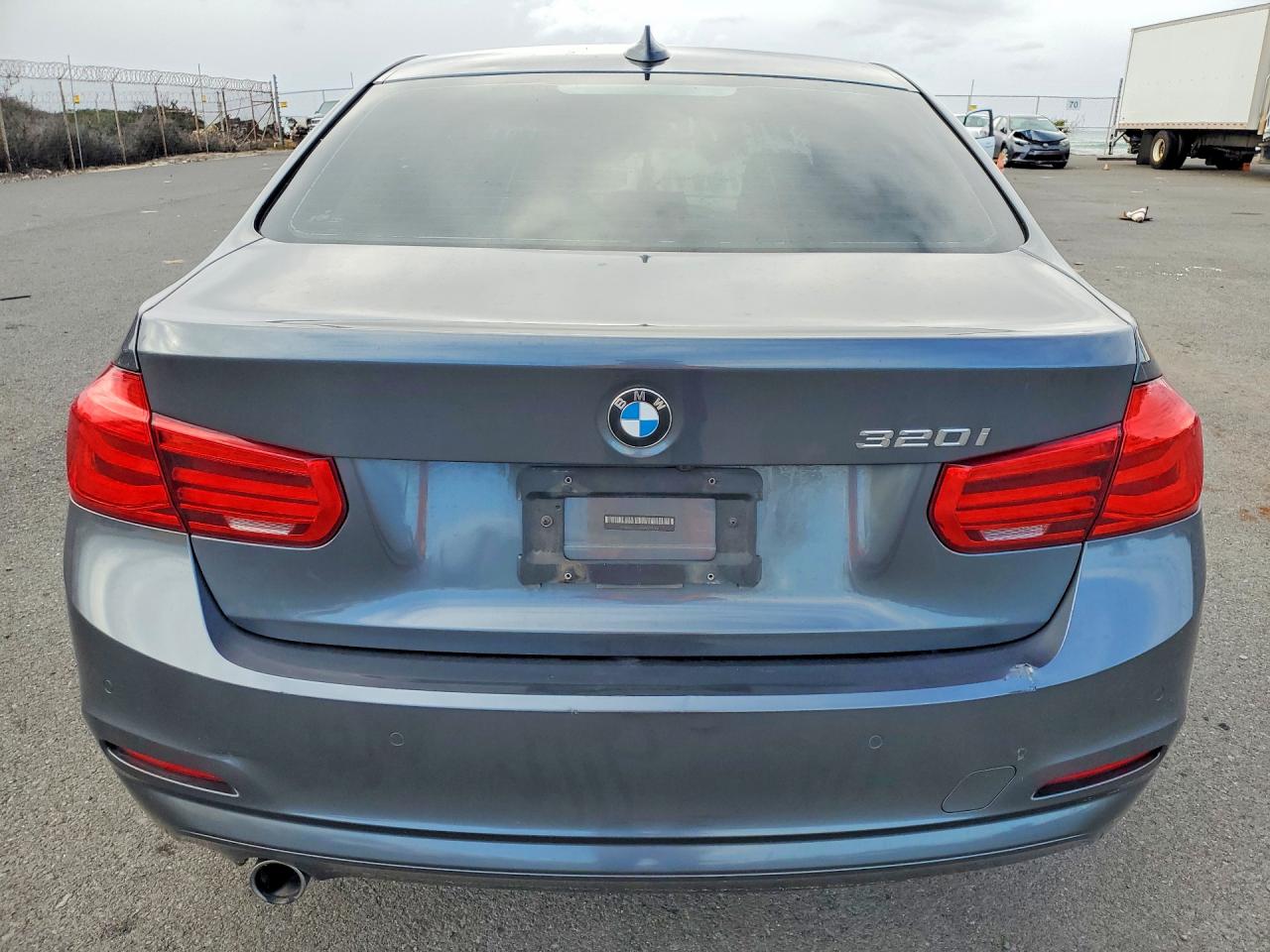 2017 BMW 320 SA