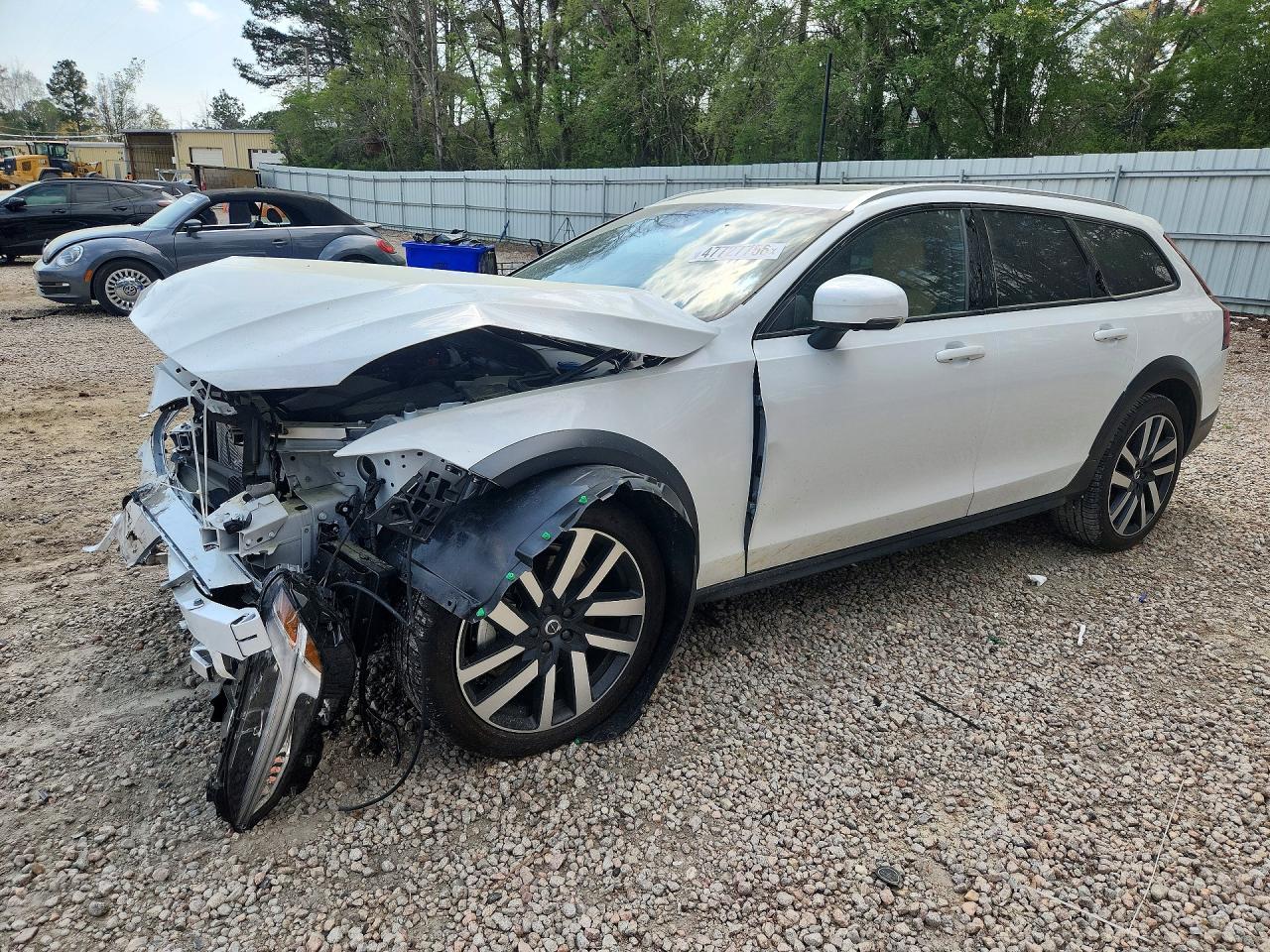 Volvo V90 Cross Country