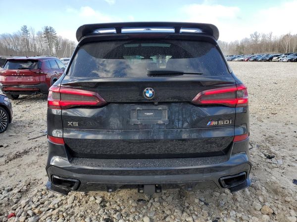 2021 BMW X5 M50i