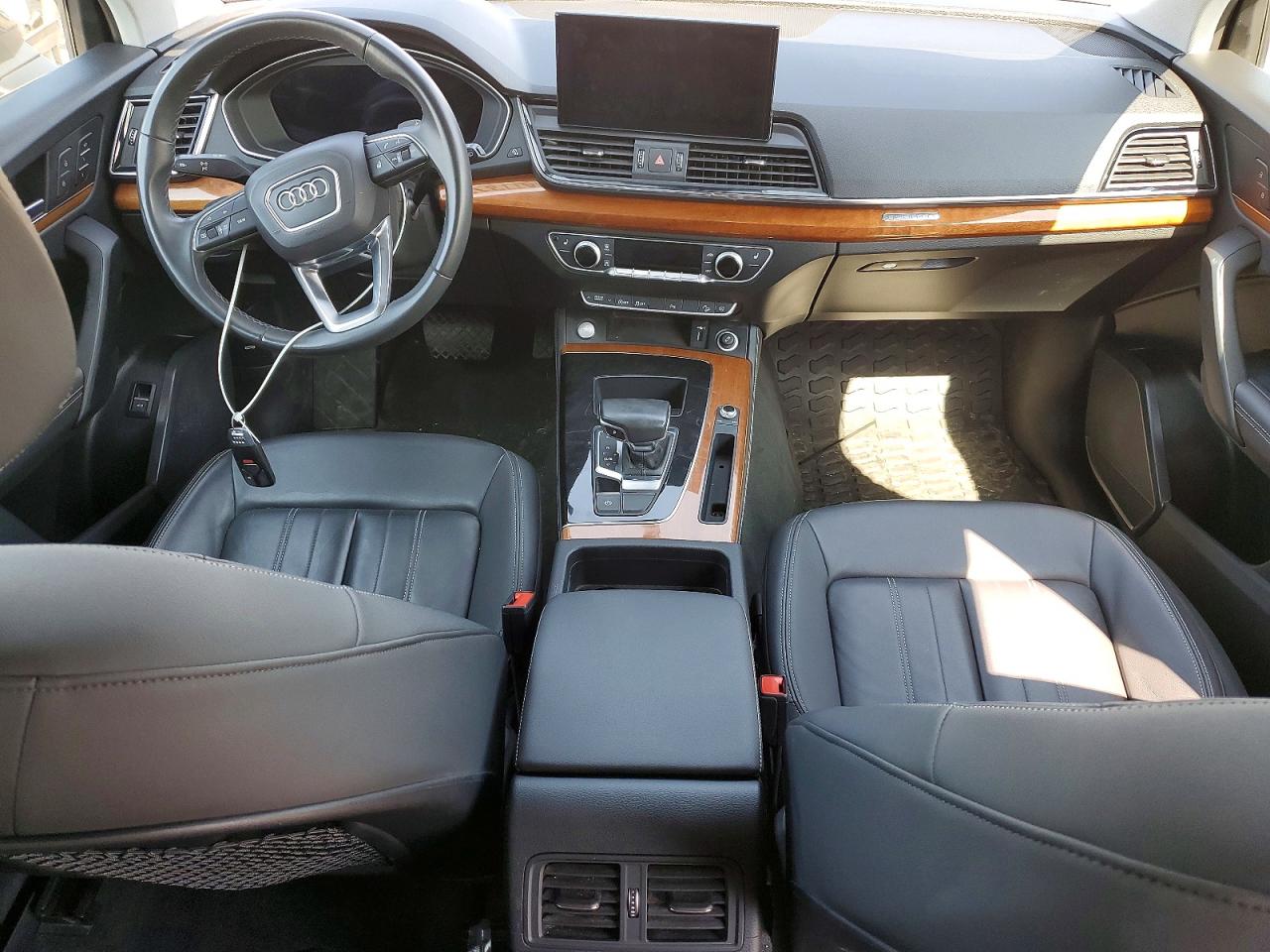 2021 AUDI Q5