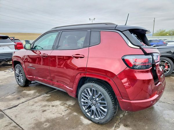 2022 JEEP COMPASS Limited