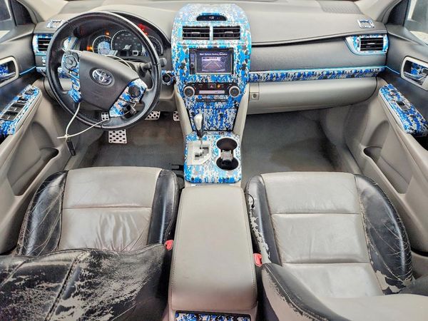 2014 TOYOTA CAMRY