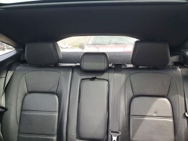 2019 JAGUAR E-PACE SE