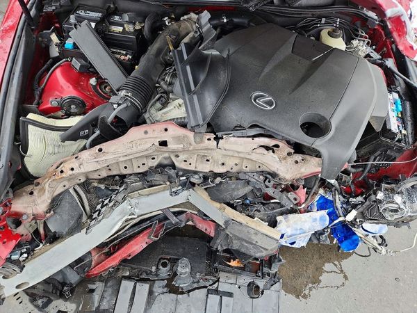 2015 LEXUS IS 250