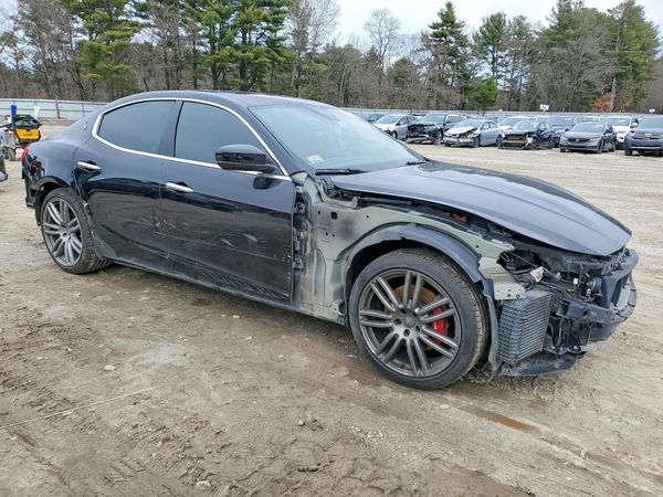 2017 MASERATI GHIBLI