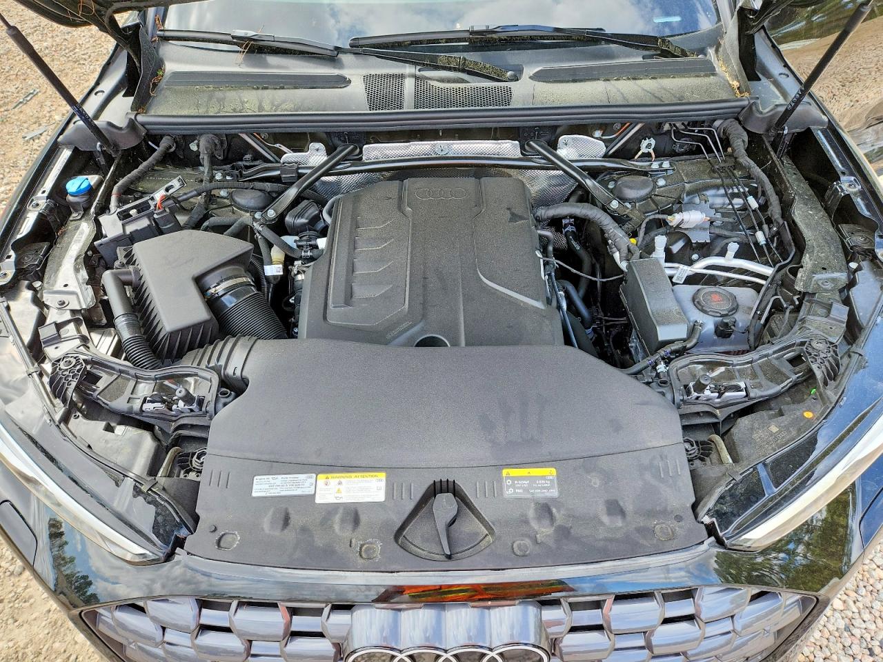 2025 AUDI Q5 quattro Premium