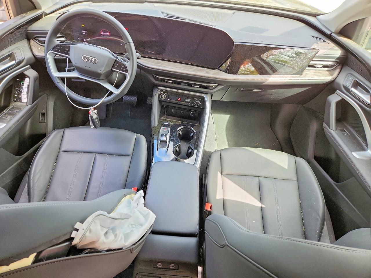 2025 AUDI Q5 quattro Premium