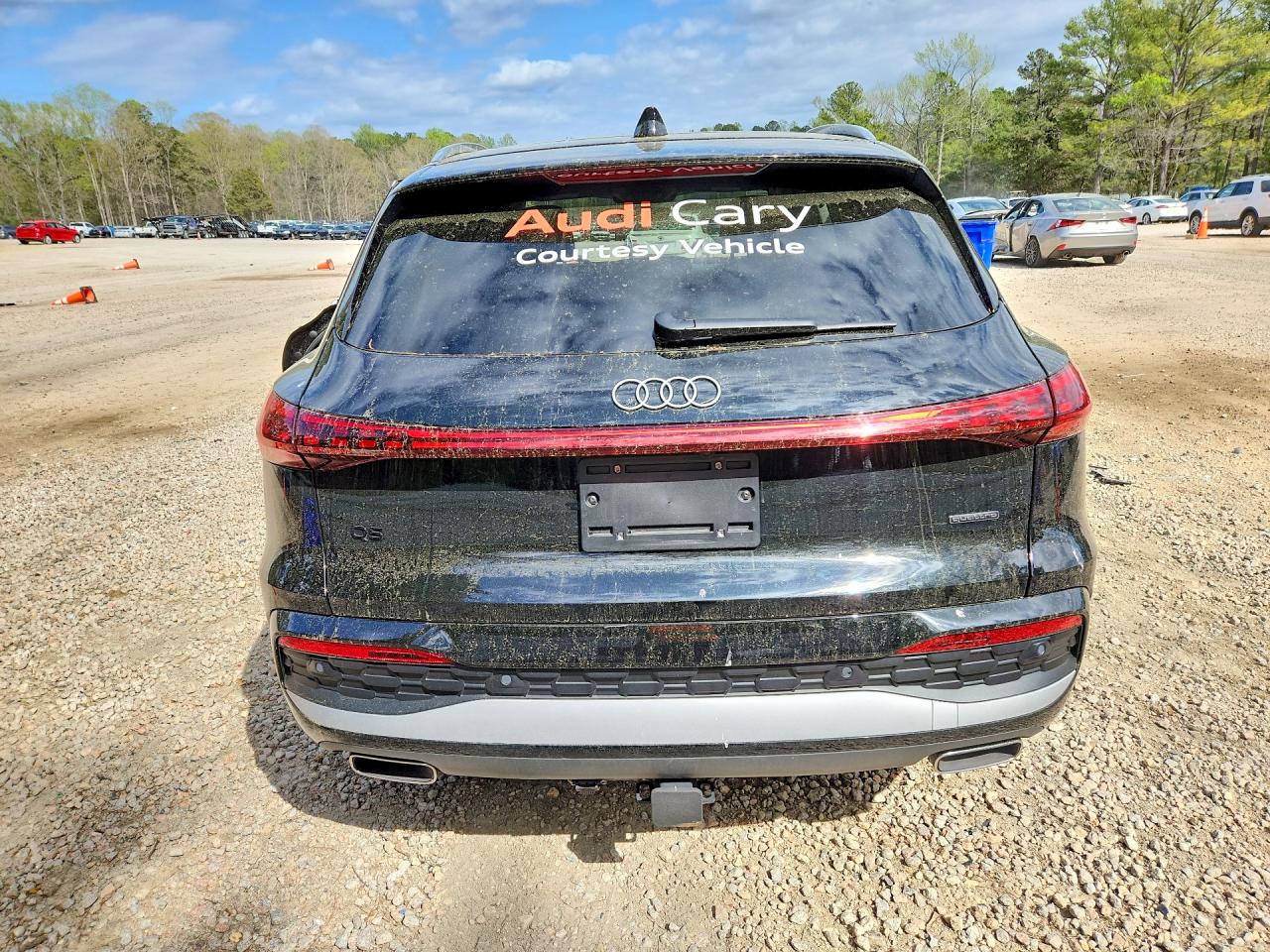 2025 AUDI Q5 quattro Premium
