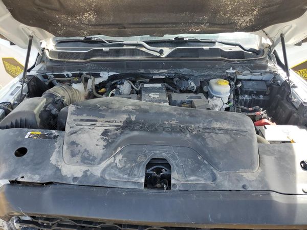 2022 RAM 2500 Tradesman — Engine bay