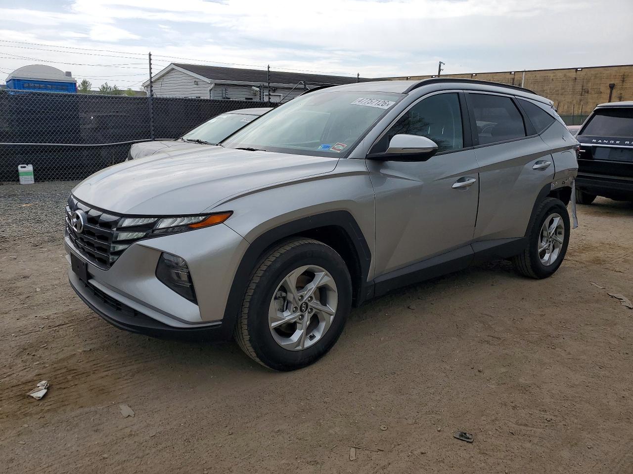 2022 HYUNDAI TUCSON