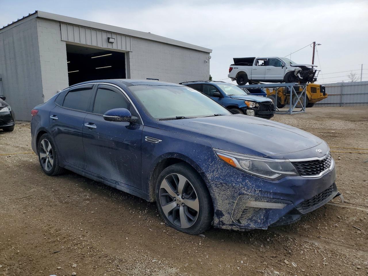 2019 KIA OPTIMA LX, S