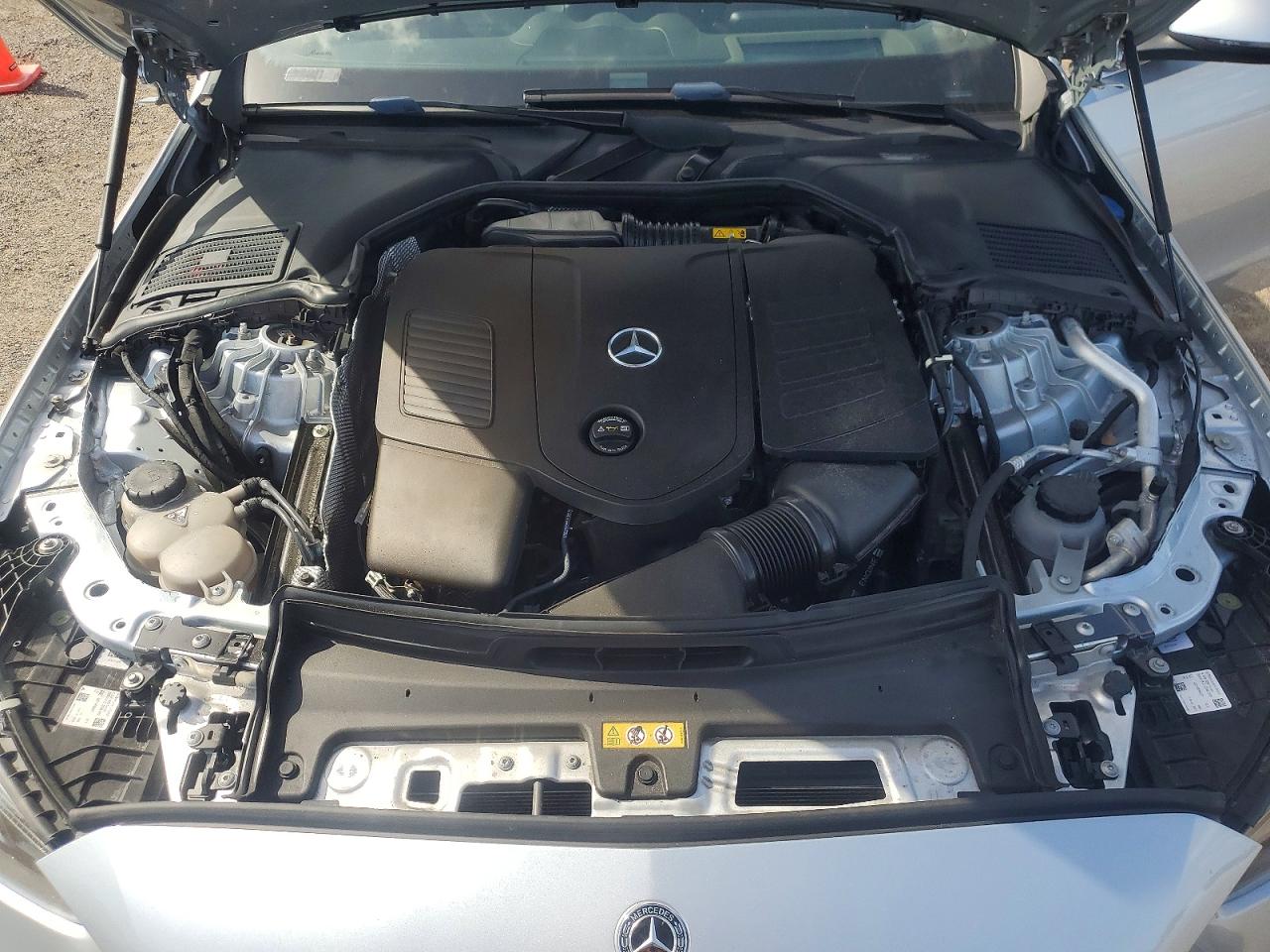 2022 MERCEDES-BENZ C