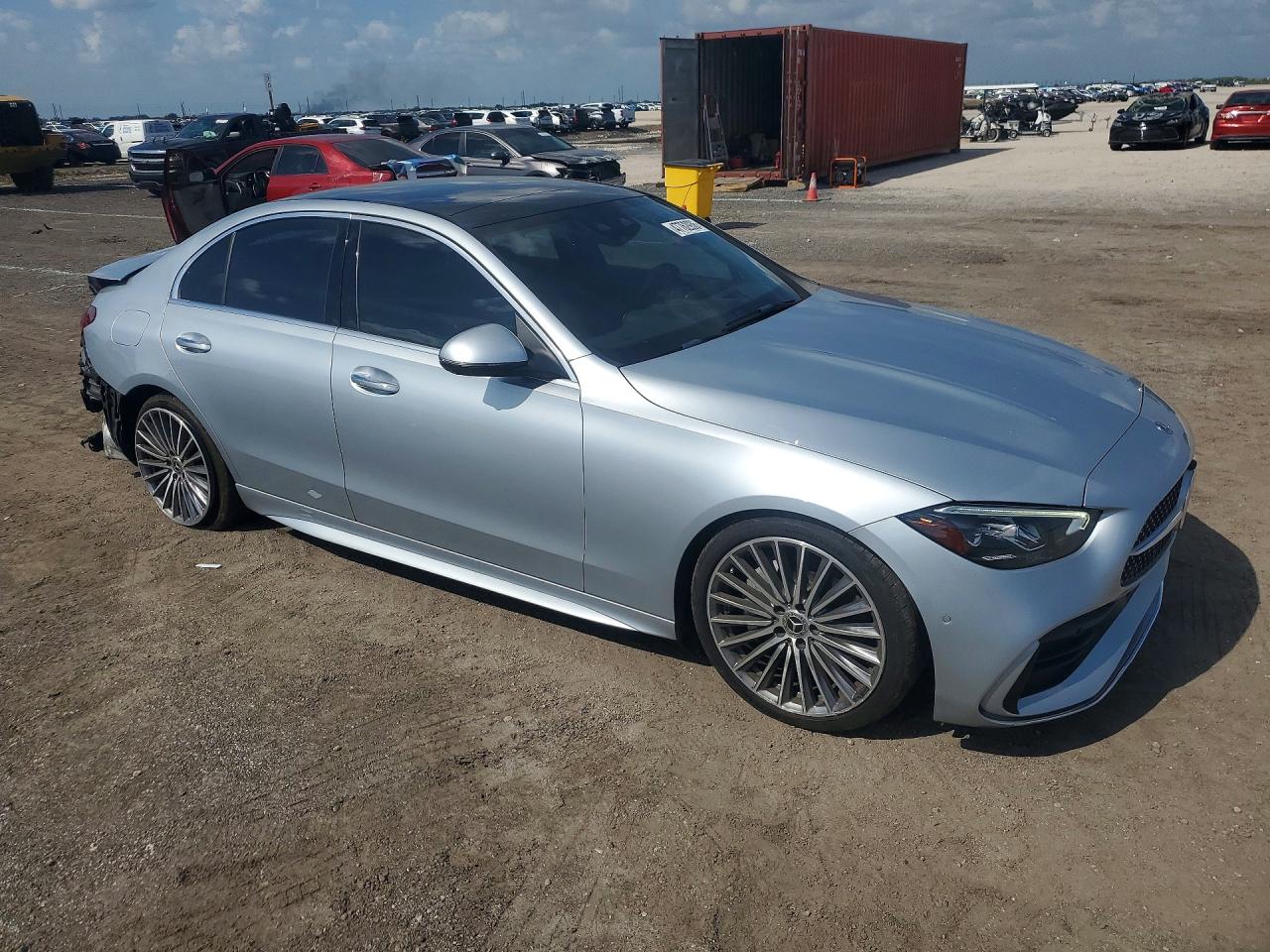 2022 MERCEDES-BENZ C