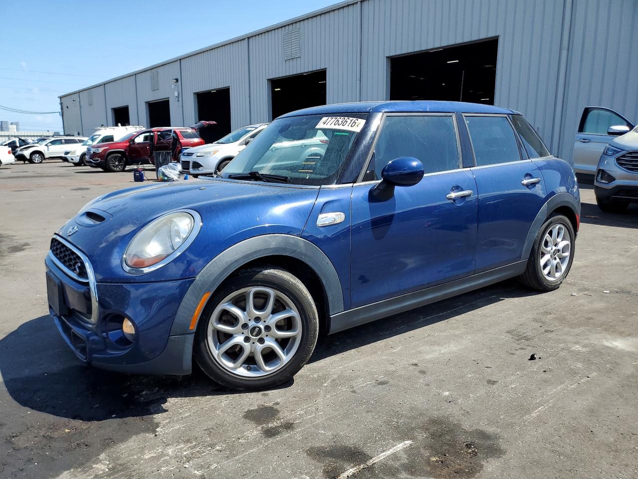 2015 MINI COOPER