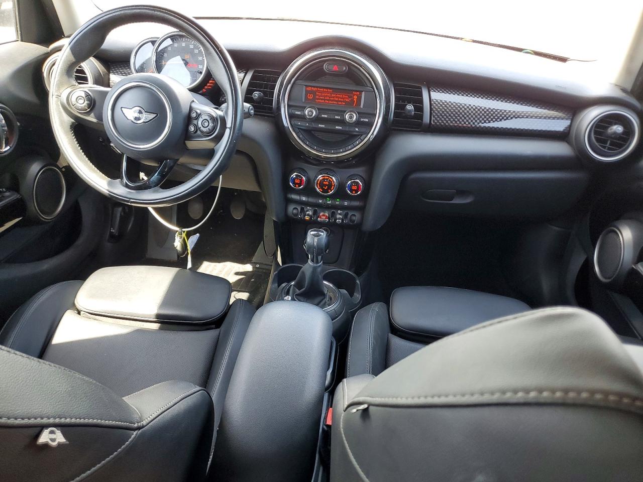 2015 MINI COOPER
