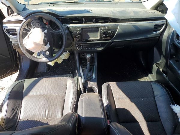 2015 TOYOTA COROLLA L/LE — CKPT