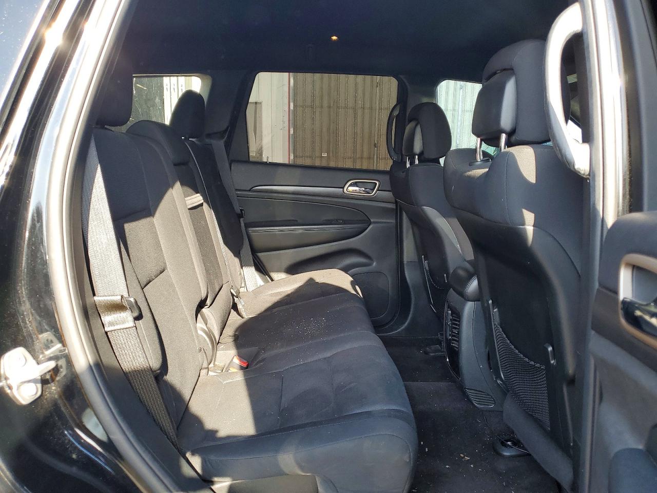 2017 JEEP GRAND CHEROKEE LAREDO 4X4