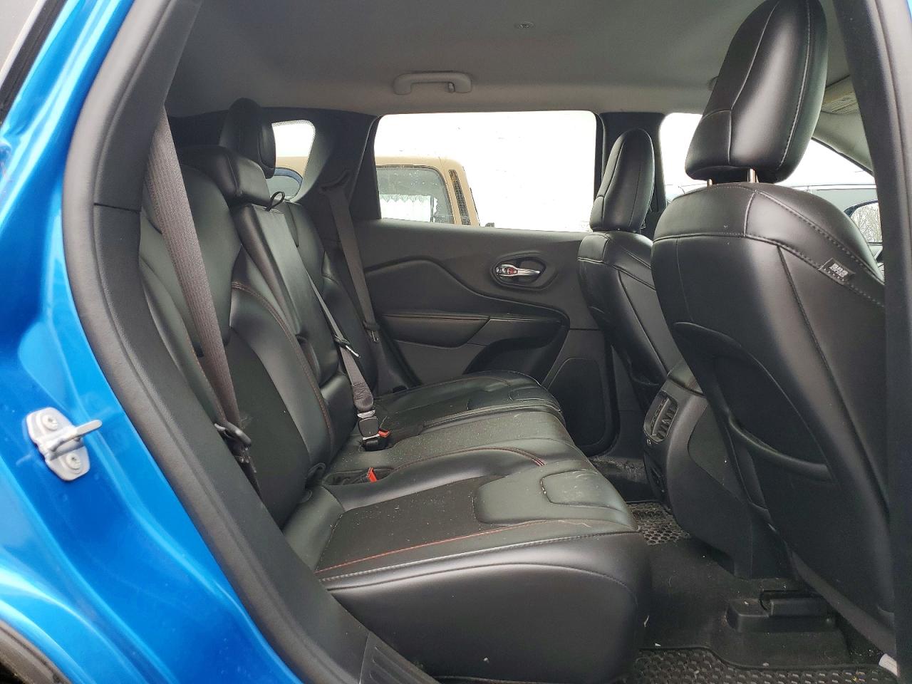 2020 JEEP CHEROKEE TRAILHAWK 4X4