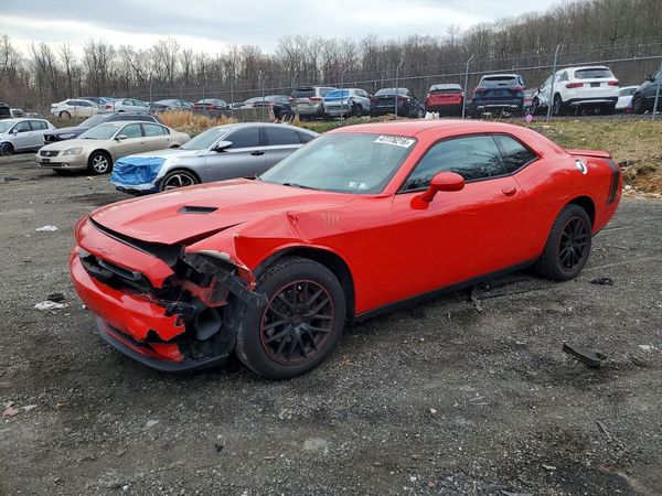 2016 DODGE CHALLENGER SXT