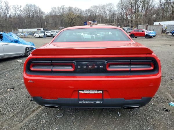 2016 DODGE CHALLENGER SXT