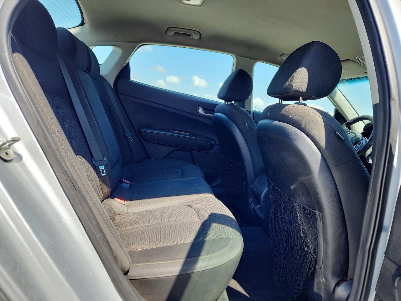 2019 KIA OPTIMA LX, S