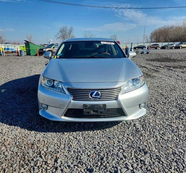 2013 LEXUS ES 300H
