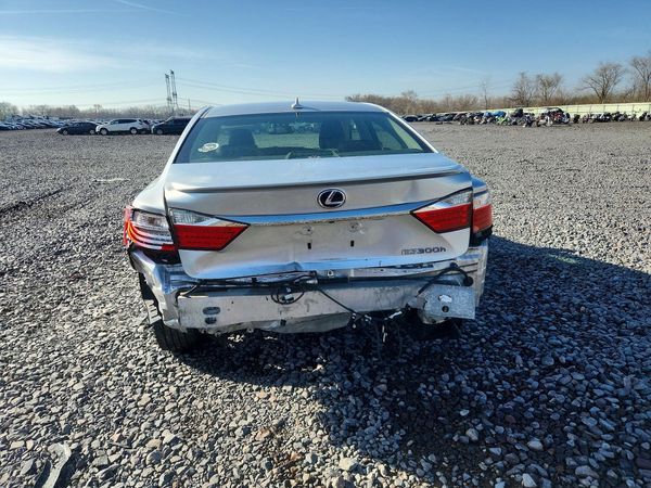 2013 LEXUS ES 300H