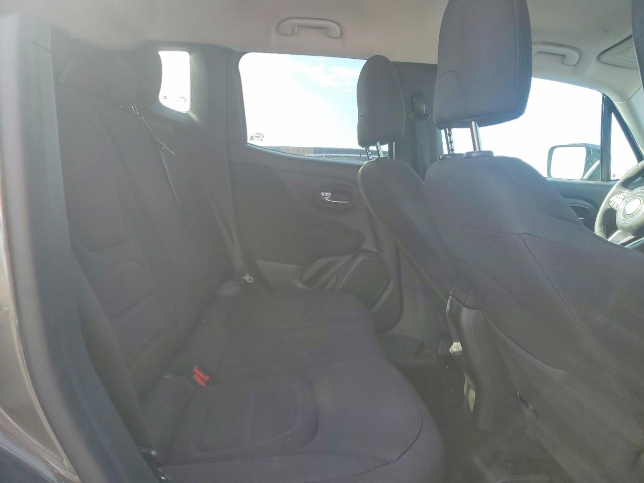 2019 JEEP RENEGADE LATITUDE 4X2