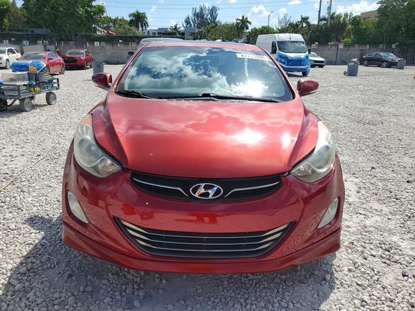 2013 HYUNDAI ELANTRA