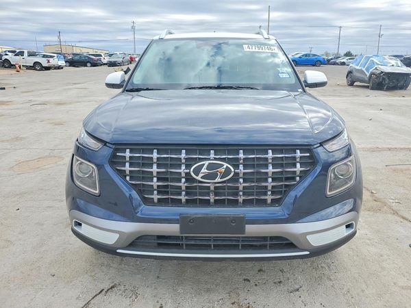 2026 HYUNDAI VENUE SEL, SEL w/ 2-Tone Roof