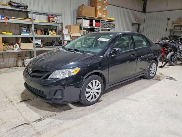 2012 TOYOTA COROLLA