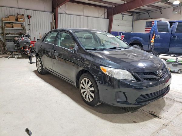 2012 TOYOTA COROLLA
