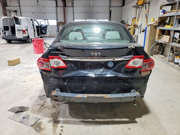 2012 TOYOTA COROLLA