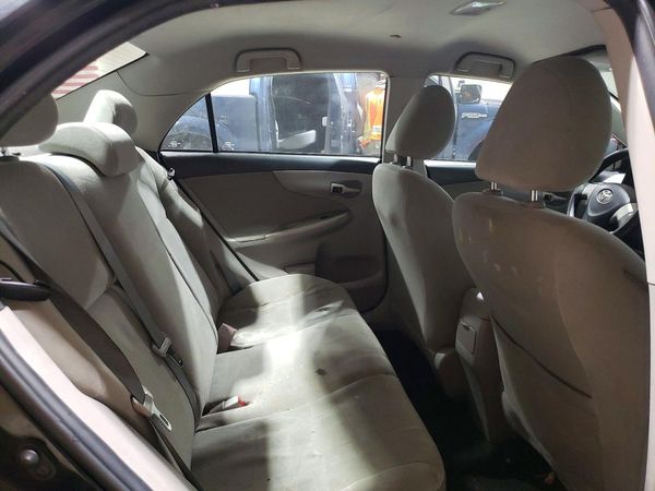 2012 TOYOTA COROLLA