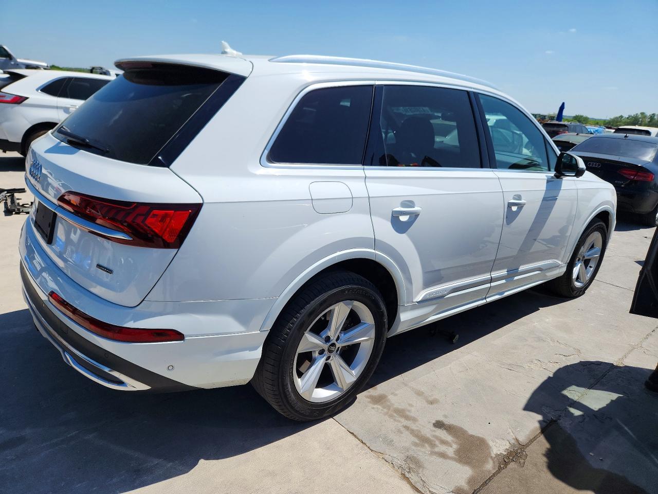 2021 AUDI Q7 quattro Premium