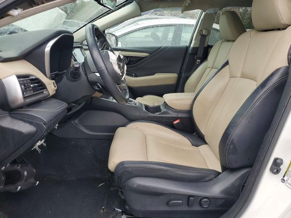 2021 SUBARU OUTBACK Limited+M/R+NAVI(HK) — DENT