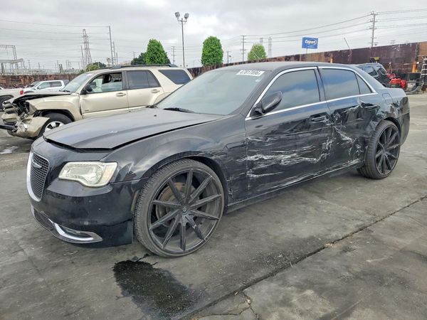 2021 CHRYSLER 300