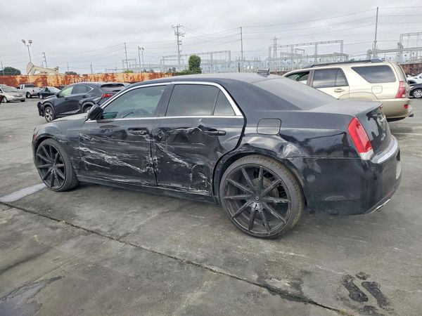 2021 CHRYSLER 300